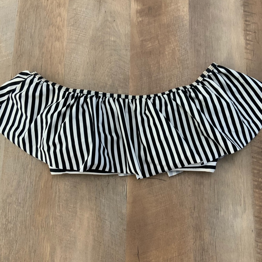 Stylist off the shoulder bathing suit top
